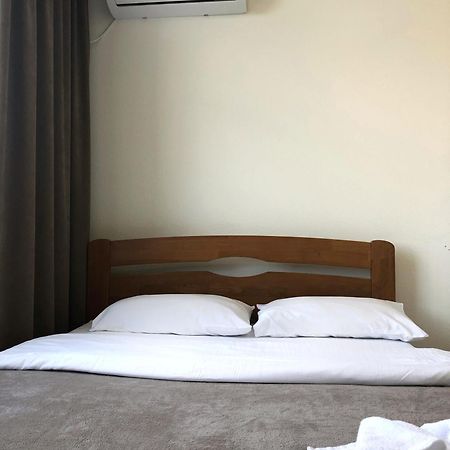Apartmant In Kyiv For You ภายนอก รูปภาพ